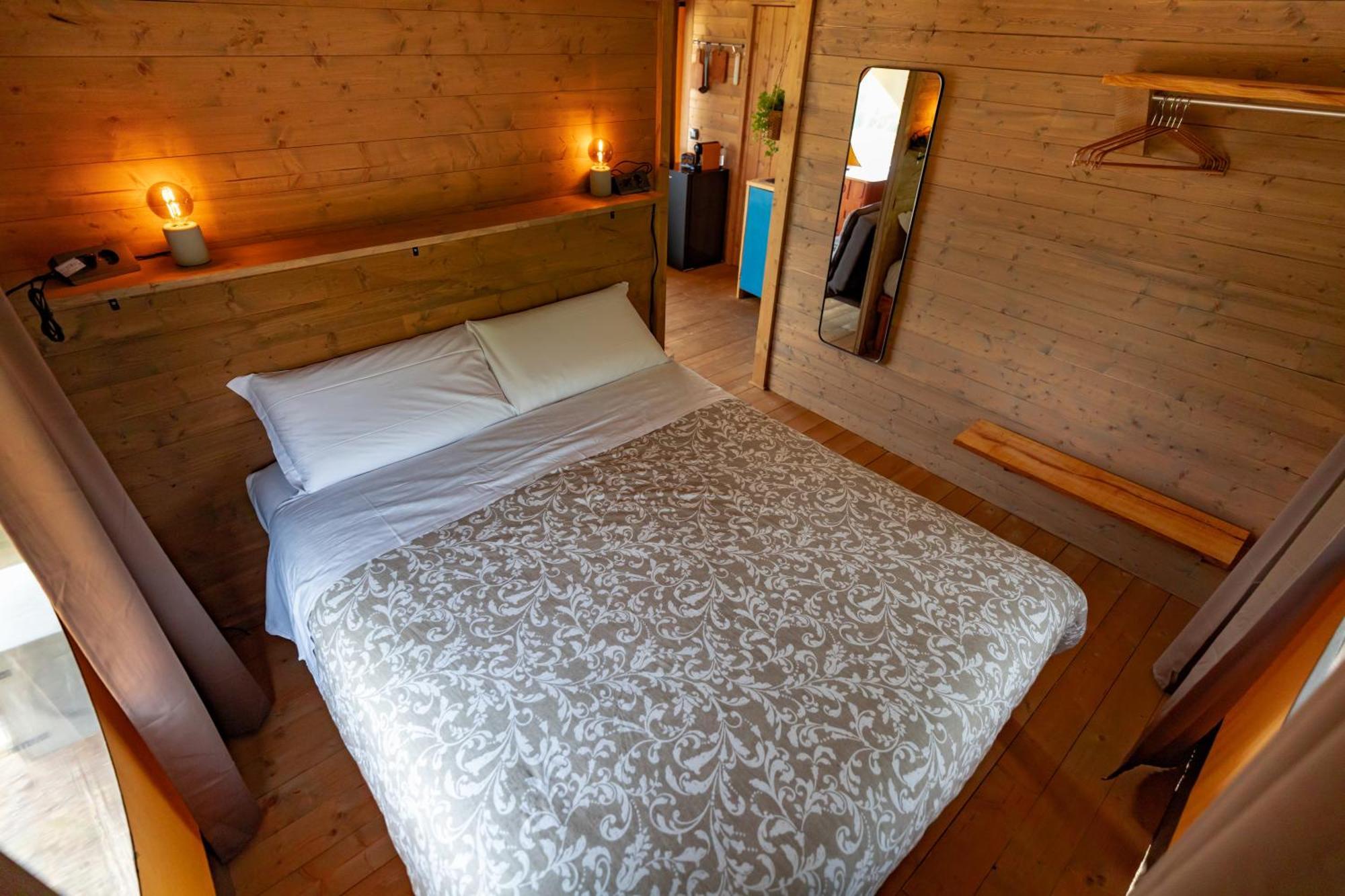 فندق Glamping Stregaia ماسا ماريتيما المظهر الخارجي الصورة